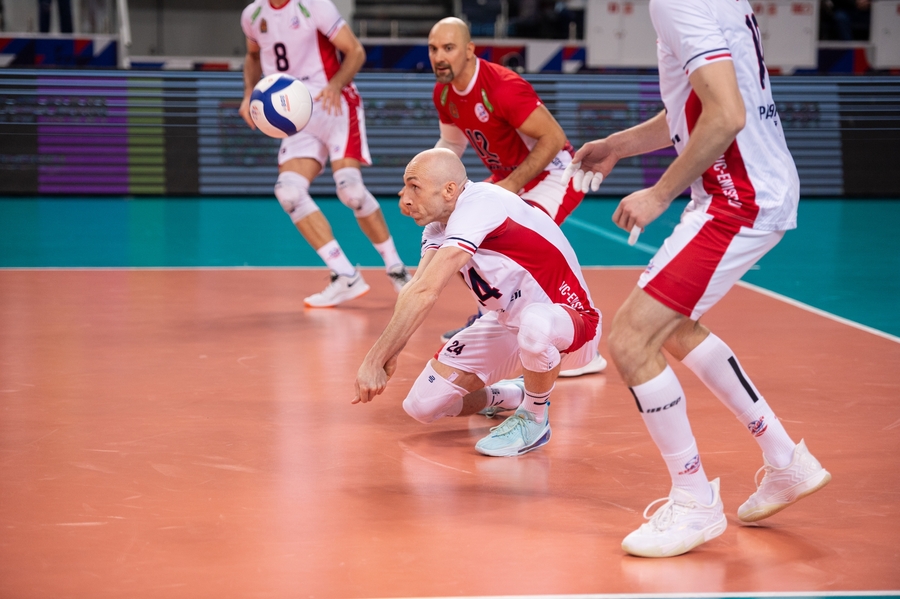 МВК "Енисей" CiWhAQT9MP0